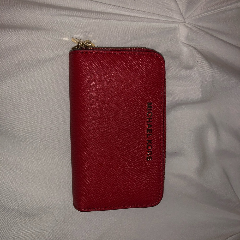 Micheal Kors Small Pebbled Leather Wallet